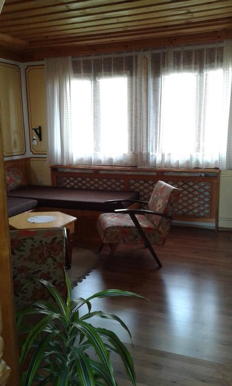 Guest House Astra Koprivshtitsa Esterno foto