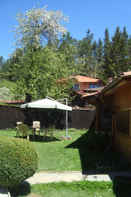 Guest House Astra Koprivshtitsa Esterno foto