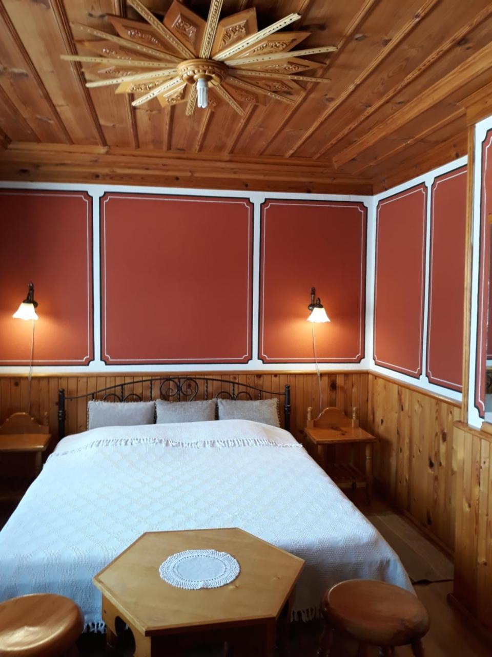 Guest House Astra Koprivshtitsa Esterno foto